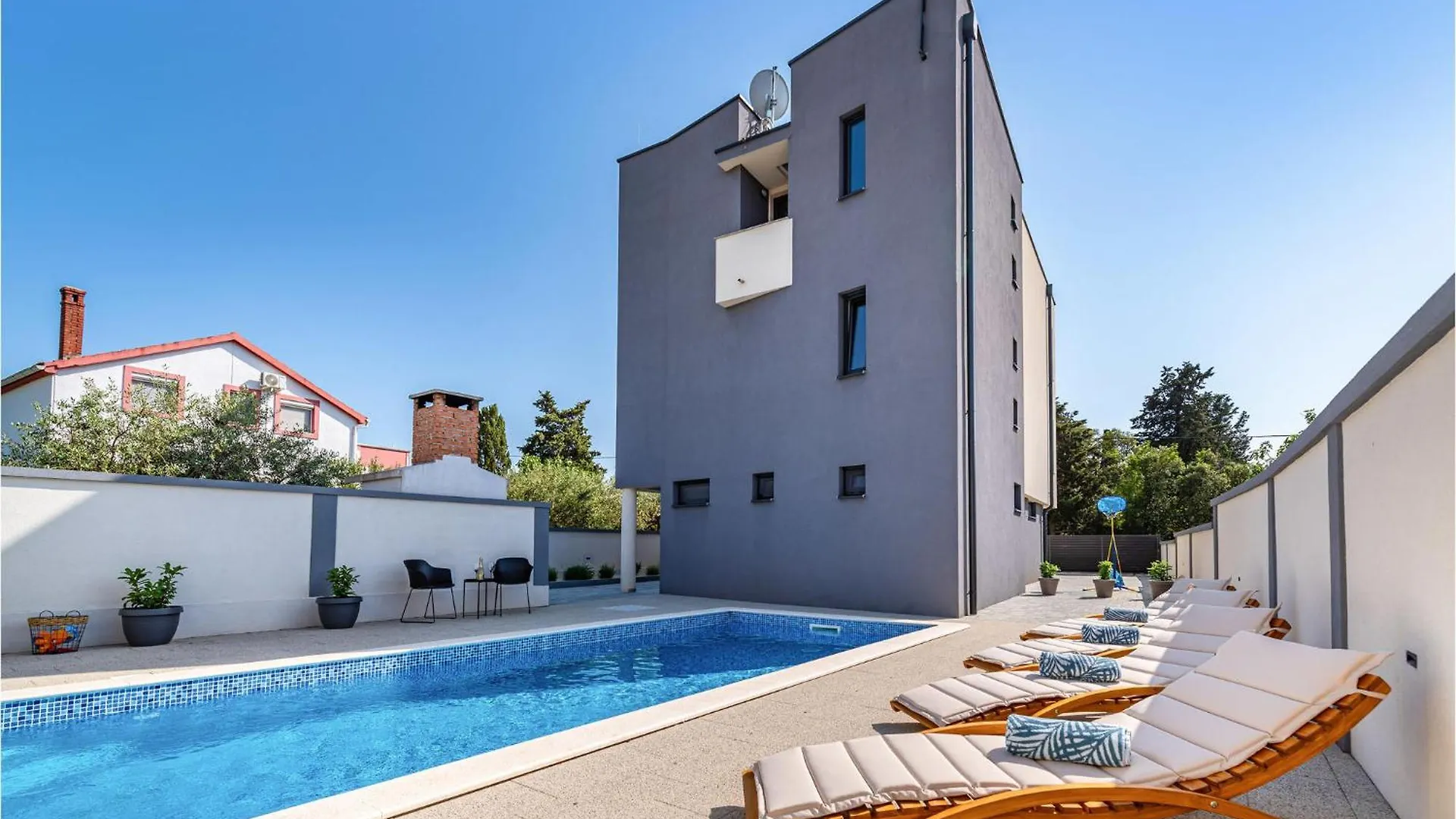 Nice Home In Zadar With Sauna
